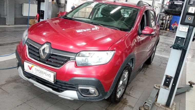 Renault Sandero Stepway 2020 года, 83 006 км - вид 1