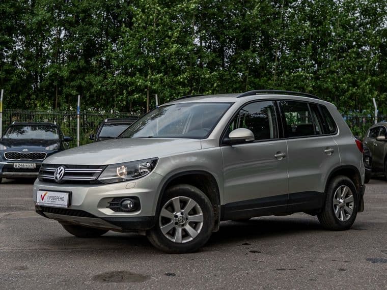 Volkswagen Tiguan 2013 года, 111 956 км - вид 1
