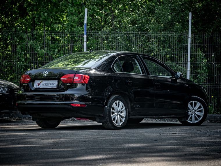 Volkswagen Jetta, 2013 - вид 1