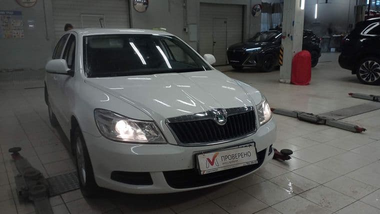 Skoda Octavia 2012 года, 102 722 км - вид 1