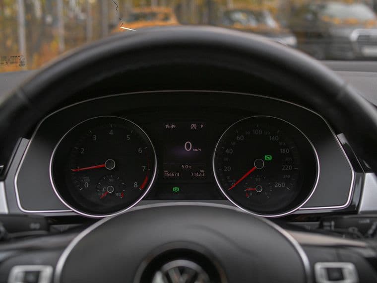 Volkswagen Passat, 2017 - вид 4