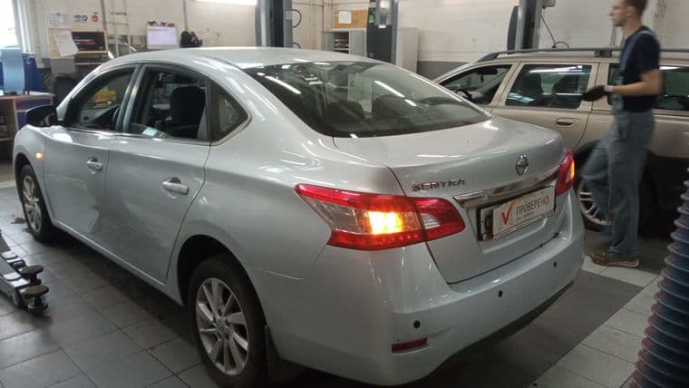 Nissan Sentra, 2014 - вид 3
