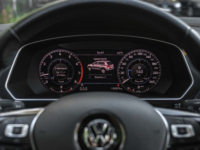 Volkswagen Tiguan, 2018 - вид 4