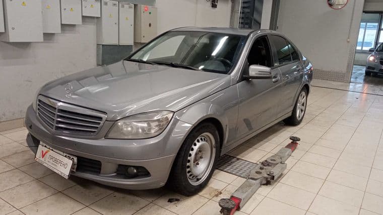 Mercedes-Benz C-класс 2009 года, 247 900 км - вид 1