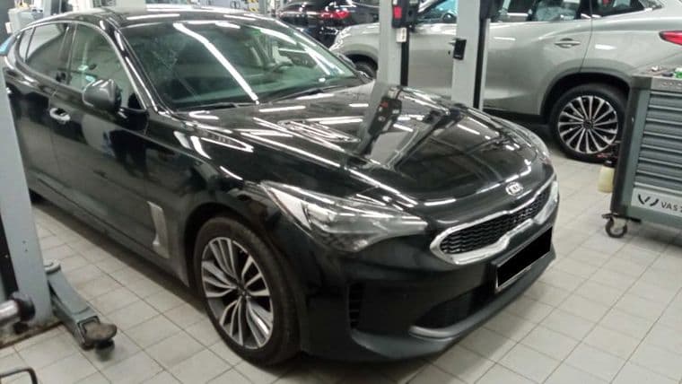 KIA Stinger, 2018 - вид 1