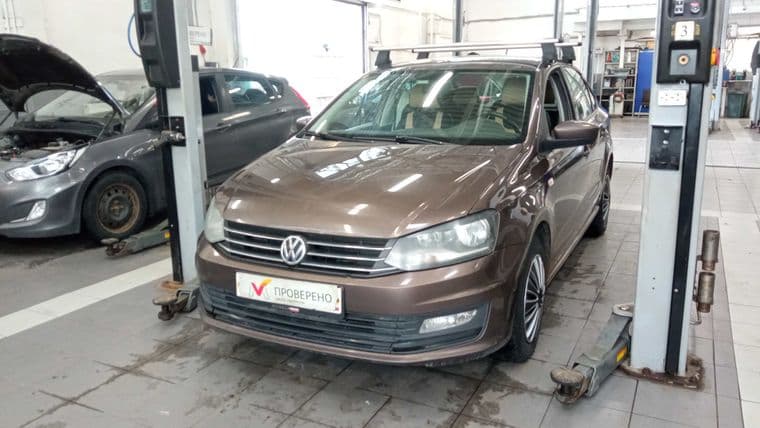 Volkswagen Polo 2015 года, 182 885 км - вид 1