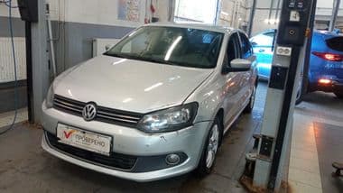 Volkswagen Polo 2013 года, 176 606 км - вид 1
