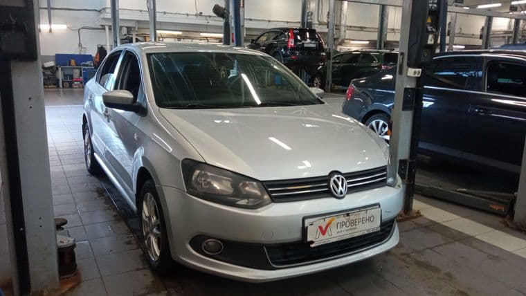 Volkswagen Polo 2013 года, 176 606 км - вид 2