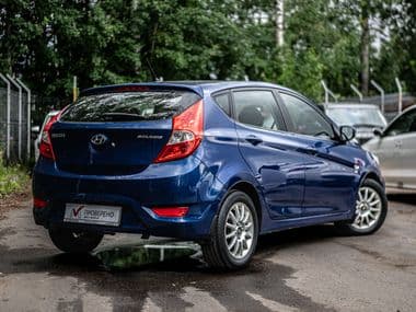 Hyundai Solaris 2011 года, 154 025 км - вид 2