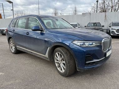 BMW X7 2019 года, 70 045 км - вид 2
