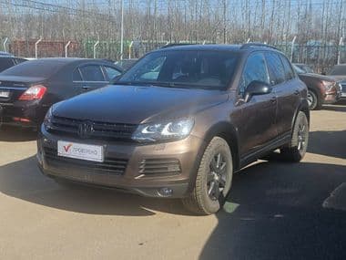 Volkswagen Touareg 2010 года, 202 453 км - вид 1