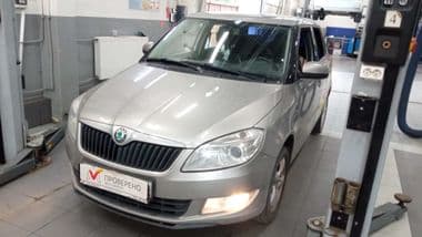 Skoda Fabia 2012 года, 140 000 км - вид 1