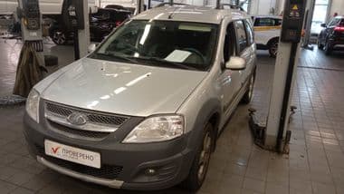ВАЗ (LADA) Largus Cross 2018 года, 144 430 км - вид 1