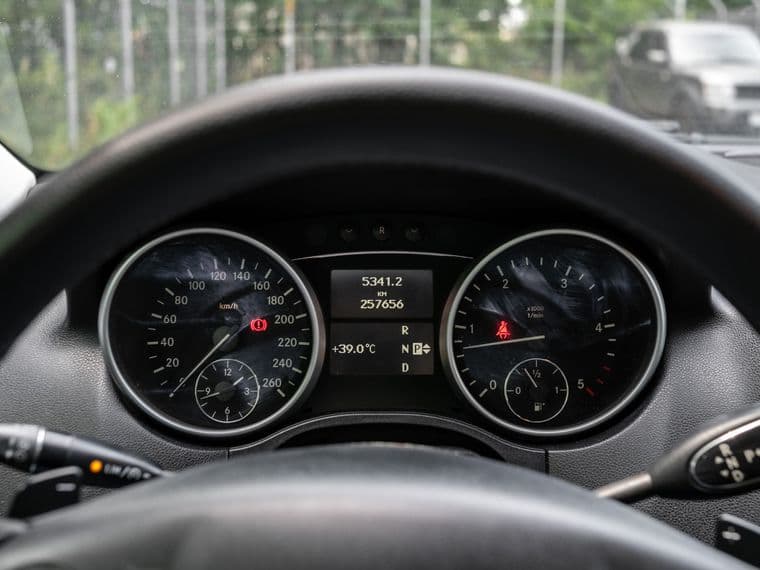 Mercedes-Benz M-класс, 2011 - вид 4