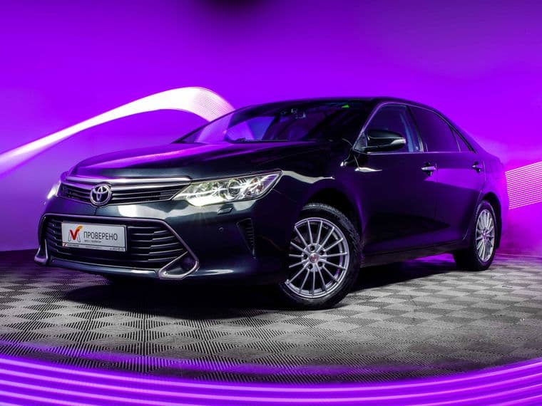 Toyota Camry, 2015