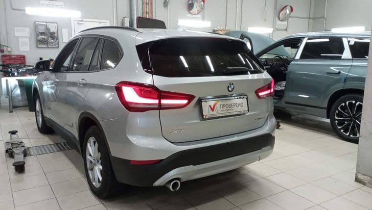 BMW X1, 2019 - вид 3