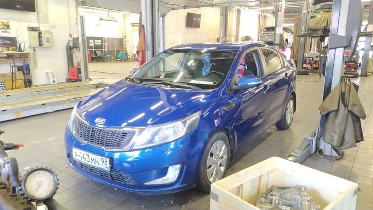 KIA Rio 2013 года, 180 187 км - вид 1
