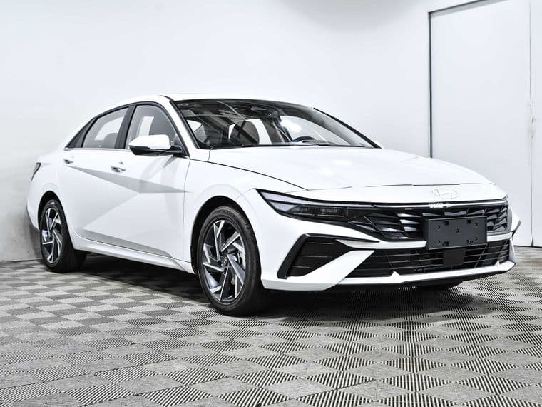 Hyundai Elantra, 2024 - вид 3