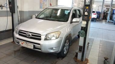 Toyota RAV4 2008 года, 154 298 км | VIN 35013 - вид 1
