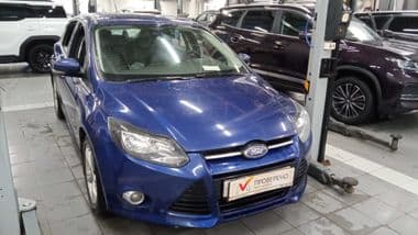 Ford Focus 2014 года, 143 439 км - вид 2