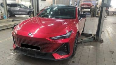 Changan UNI-V 2024 года, 32 884 км - вид 1