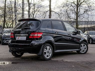 Mercedes-Benz B-класс 2011 года, 65 188 км - вид 2