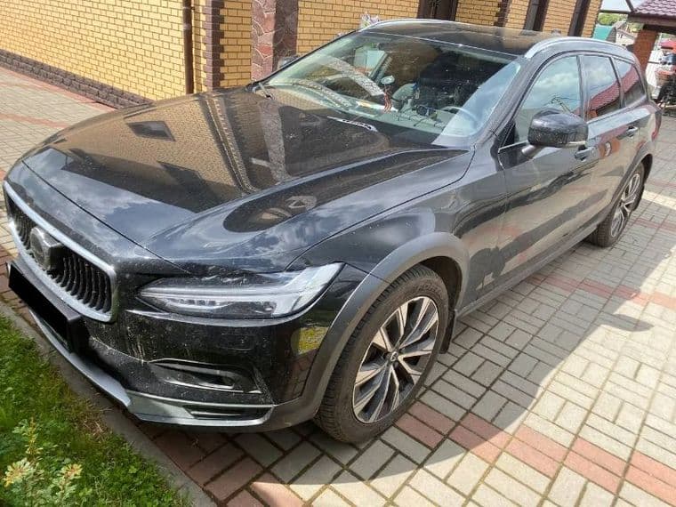 Volvo V90 Cross Country, 2021