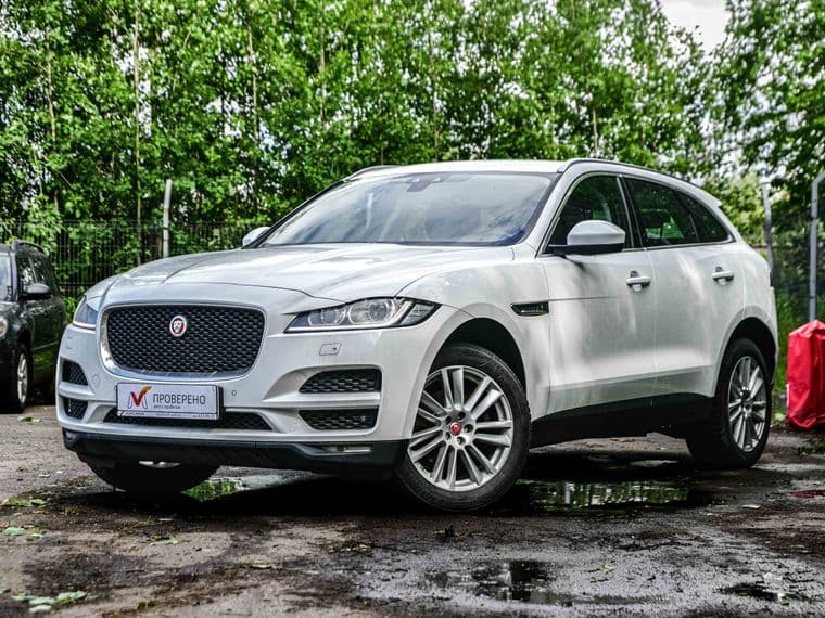 Jaguar F-Pace, 2017