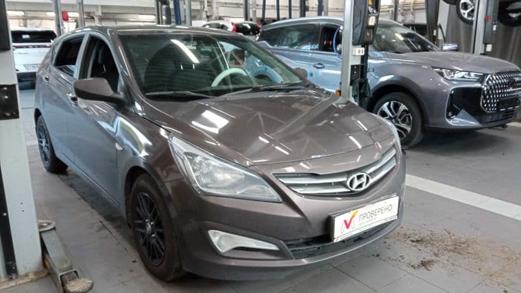 Hyundai Solaris 2014 года, 160 853 км - вид 2
