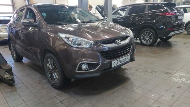 Hyundai ix35 2014 года, 216 256 км - вид 2