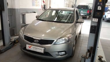 KIA Ceed 2010 года, 213 002 км - вид 1