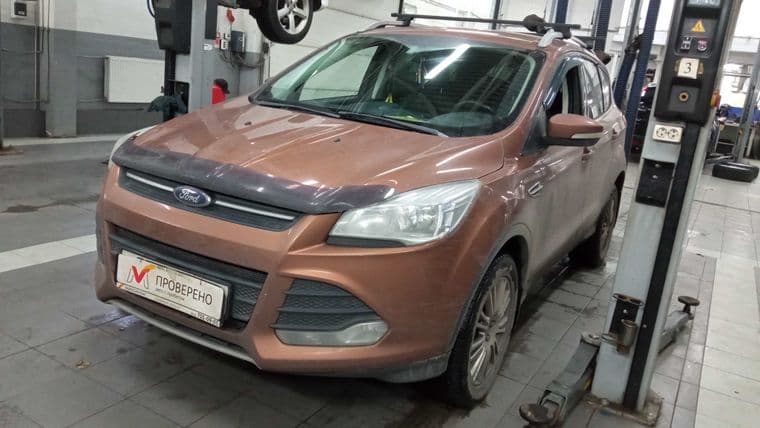 Ford Kuga, 2014