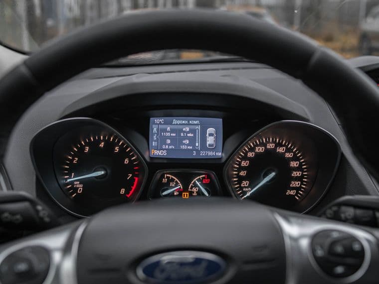 Ford Kuga, 2014 - вид 4