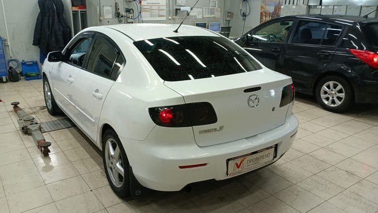 Mazda 3, 2008 - вид 3