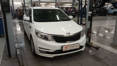KIA Rio 2015 года, 110 465 км - вид 2