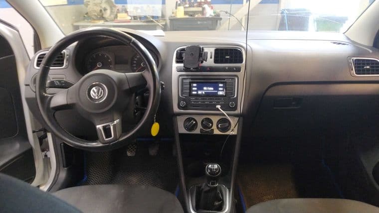 Volkswagen Polo, 2013 - вид 4
