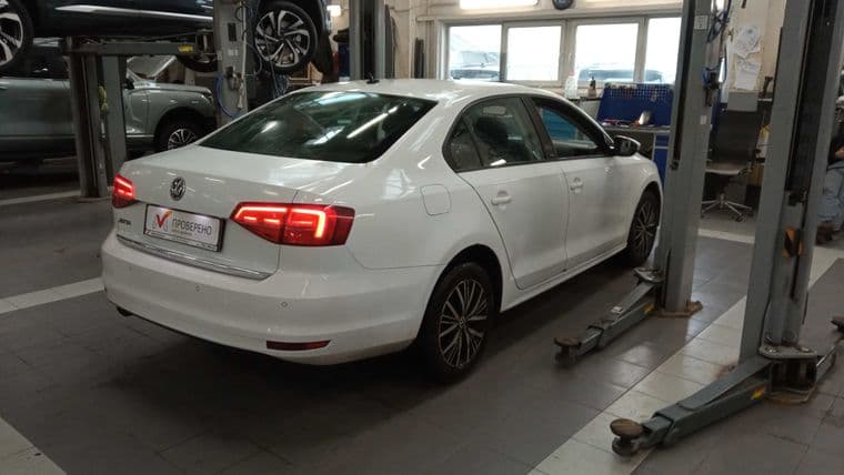 Volkswagen Jetta, 2016 - вид 2