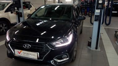 Hyundai Solaris 2018 года, 88 000 км - вид 1