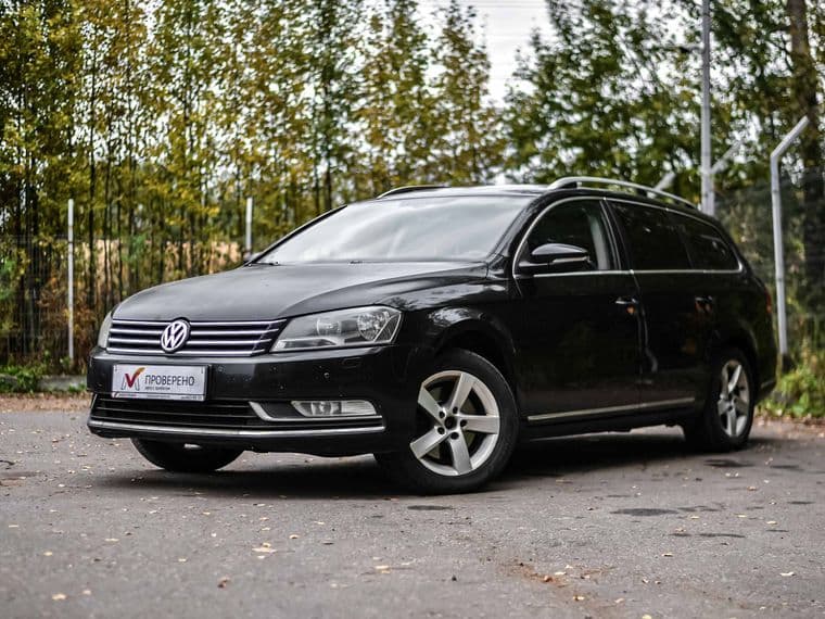 Volkswagen Passat, 2011
