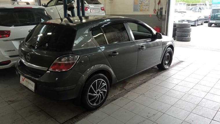 Opel Astra, 2012 - вид 2