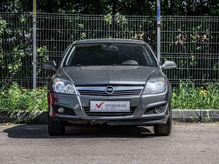 Opel Astra, 2012 - вид 2