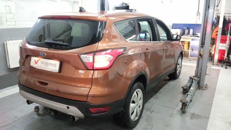 Ford Kuga, 2017 - вид 2