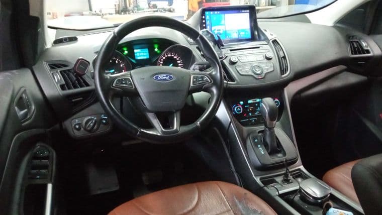 Ford Kuga, 2017 - вид 4