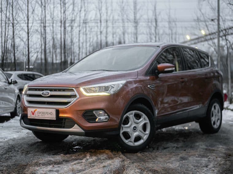 Ford Kuga, 2017