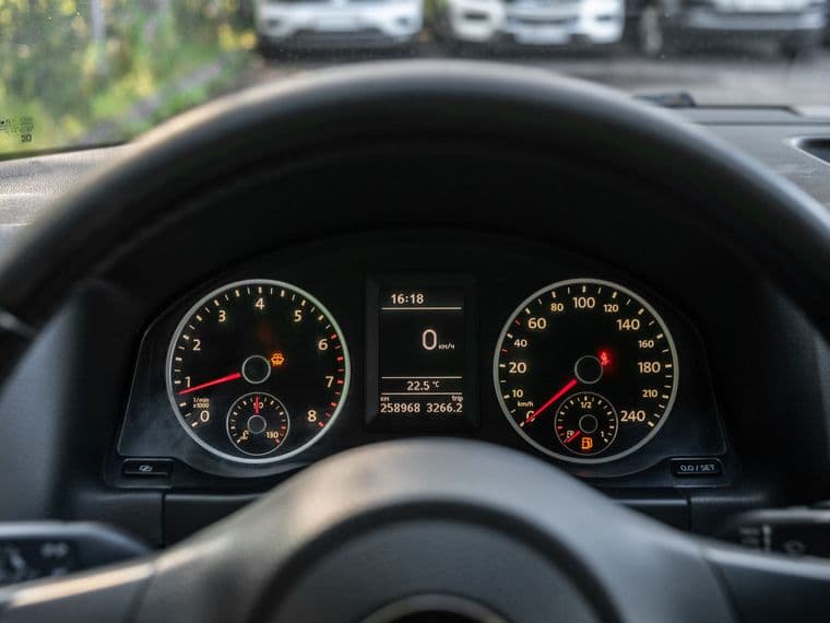 Volkswagen Tiguan, 2011 - вид 4