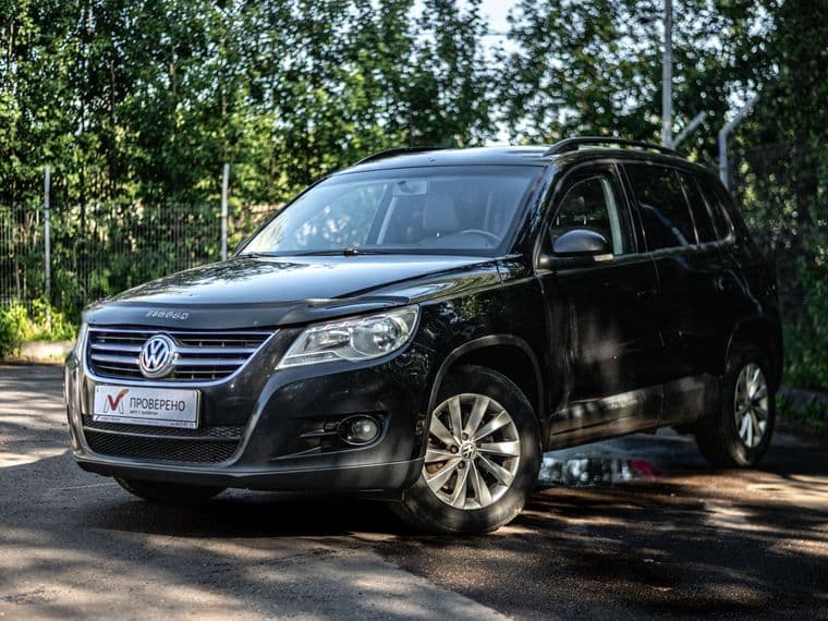 Volkswagen Tiguan, 2011