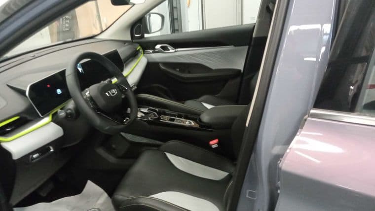 Geely Coolray, 2023 - вид 4
