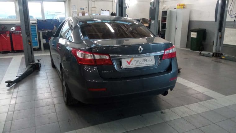 Renault Latitude, 2010 - вид 3