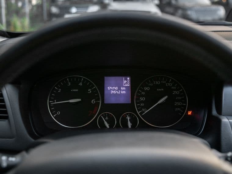 Renault Latitude, 2010 - вид 4