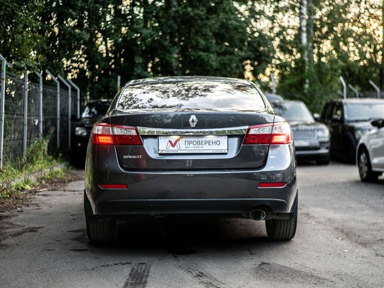Renault Latitude, 2010 - вид 3